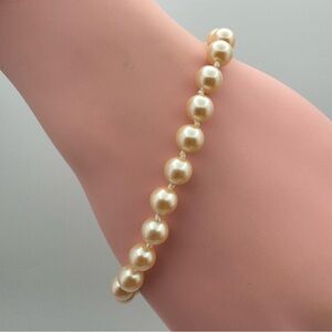 Delicate Faux Pearl Bracelet w Ornate Silver-Tone Filigree Clasp